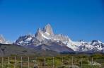 Em Bahia Tunel, a bela visão que se tem das montanhas do Parque Nacional Los Glaciares, região de El Chaltén, no sul da Argentina